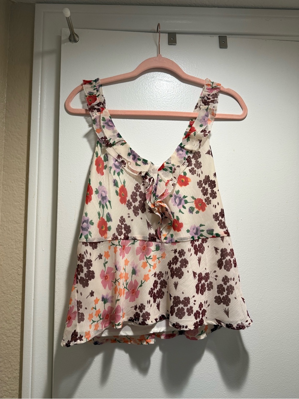 Lucky Brand Cream Floral Ruffle V-Neck Camisole